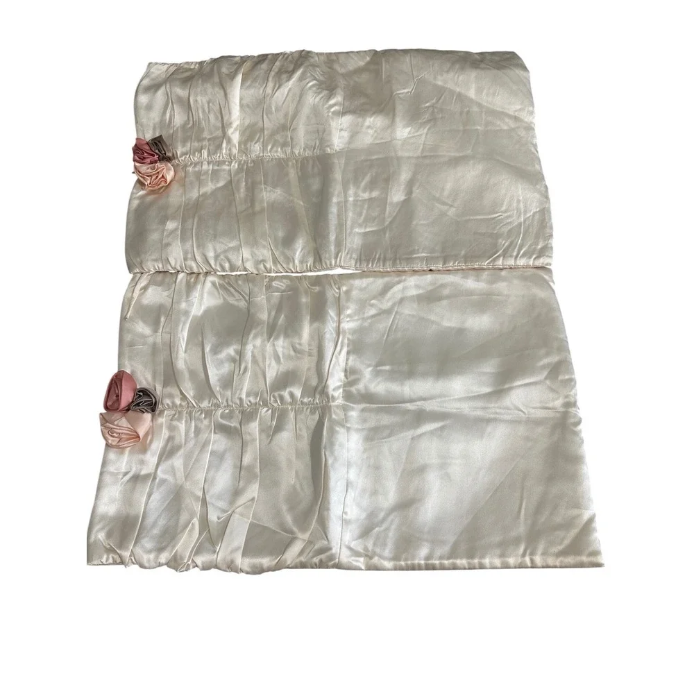 Lynn La Cava 100% Pure Silk Pillowcase Ivory White Rosette Accent Vintage NWT 2